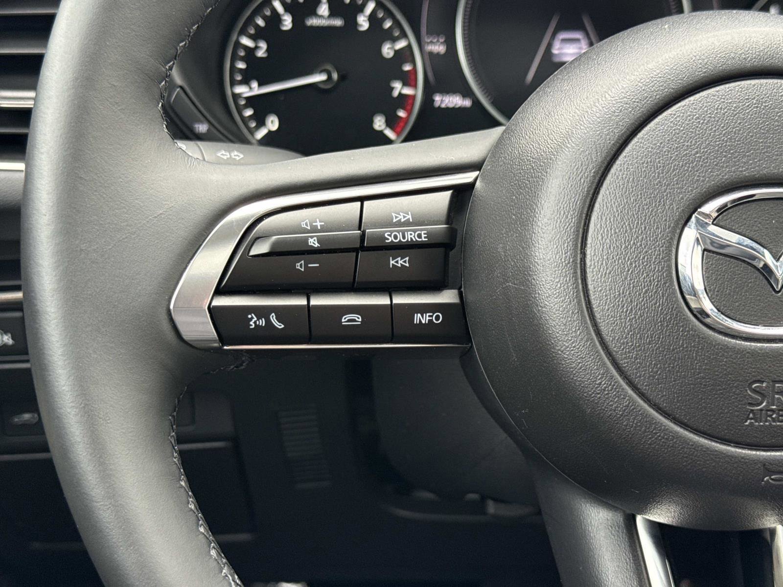 Used 2024 MAZDA MAZDA3 s image 9