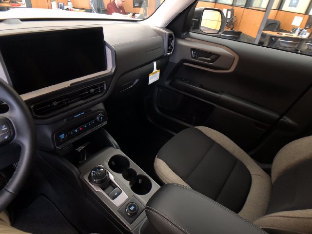 New 2026 Ford Bronco Sport Big Bend w/ Convenience Package AWD/4WD image 18