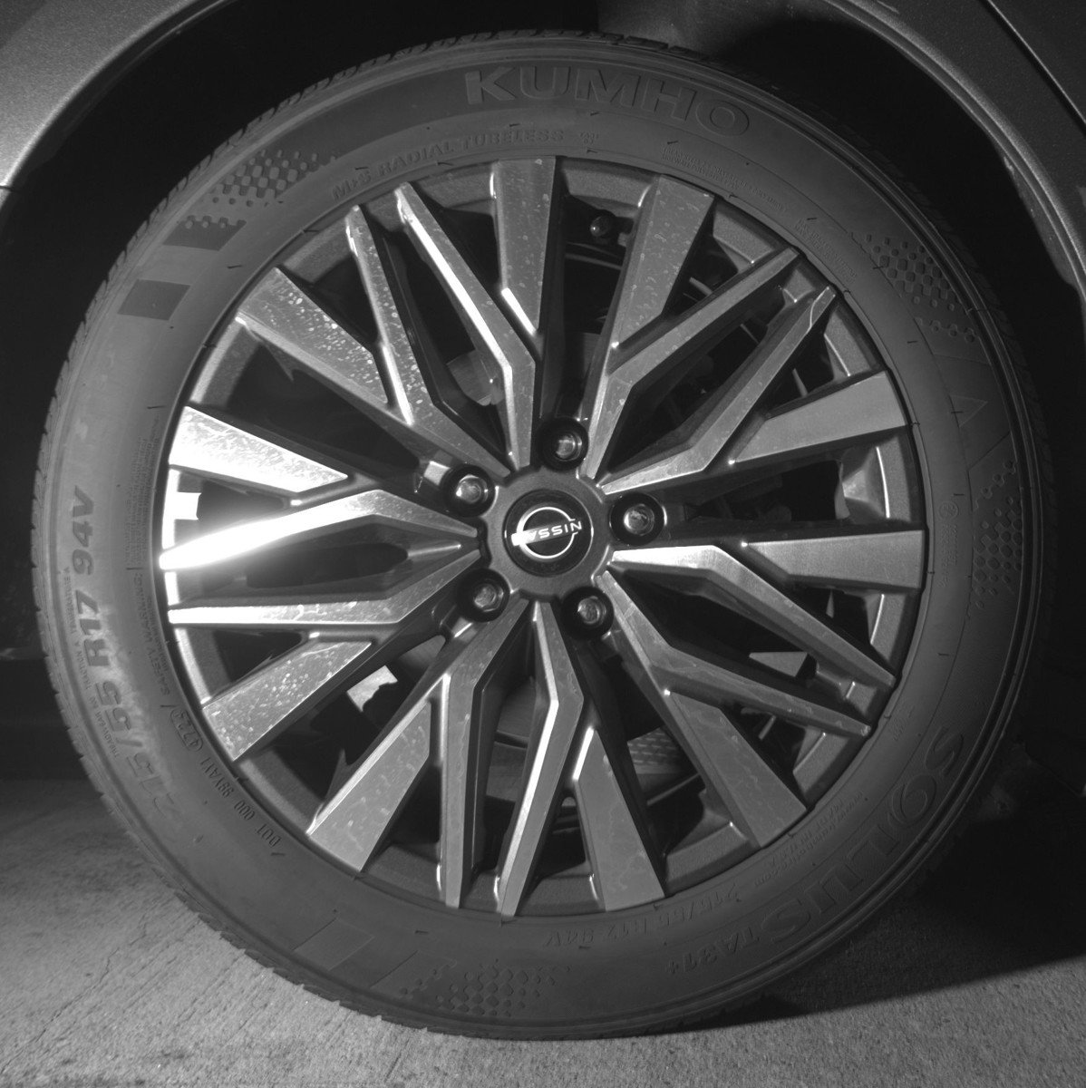 Used 2025 Nissan Altima 2.5 SV image 15