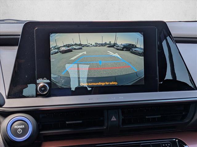 Used 2024 Toyota Prius Prime FWD image 13