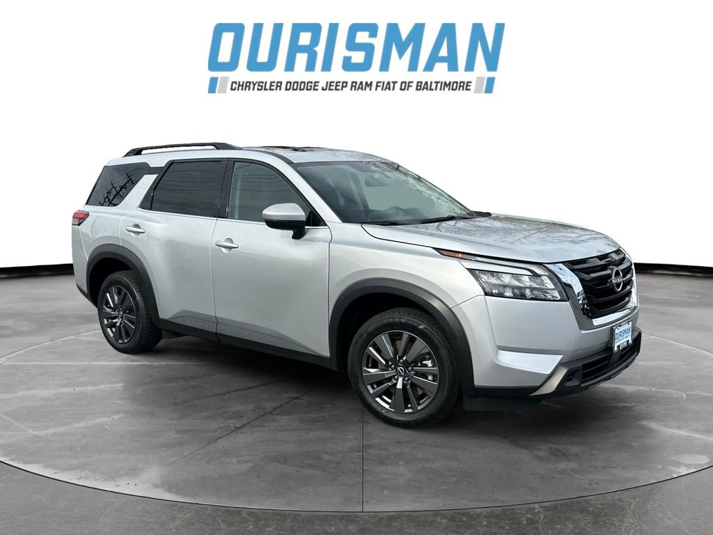 Used 2024 Nissan Pathfinder SV w/ SV Premium Package
