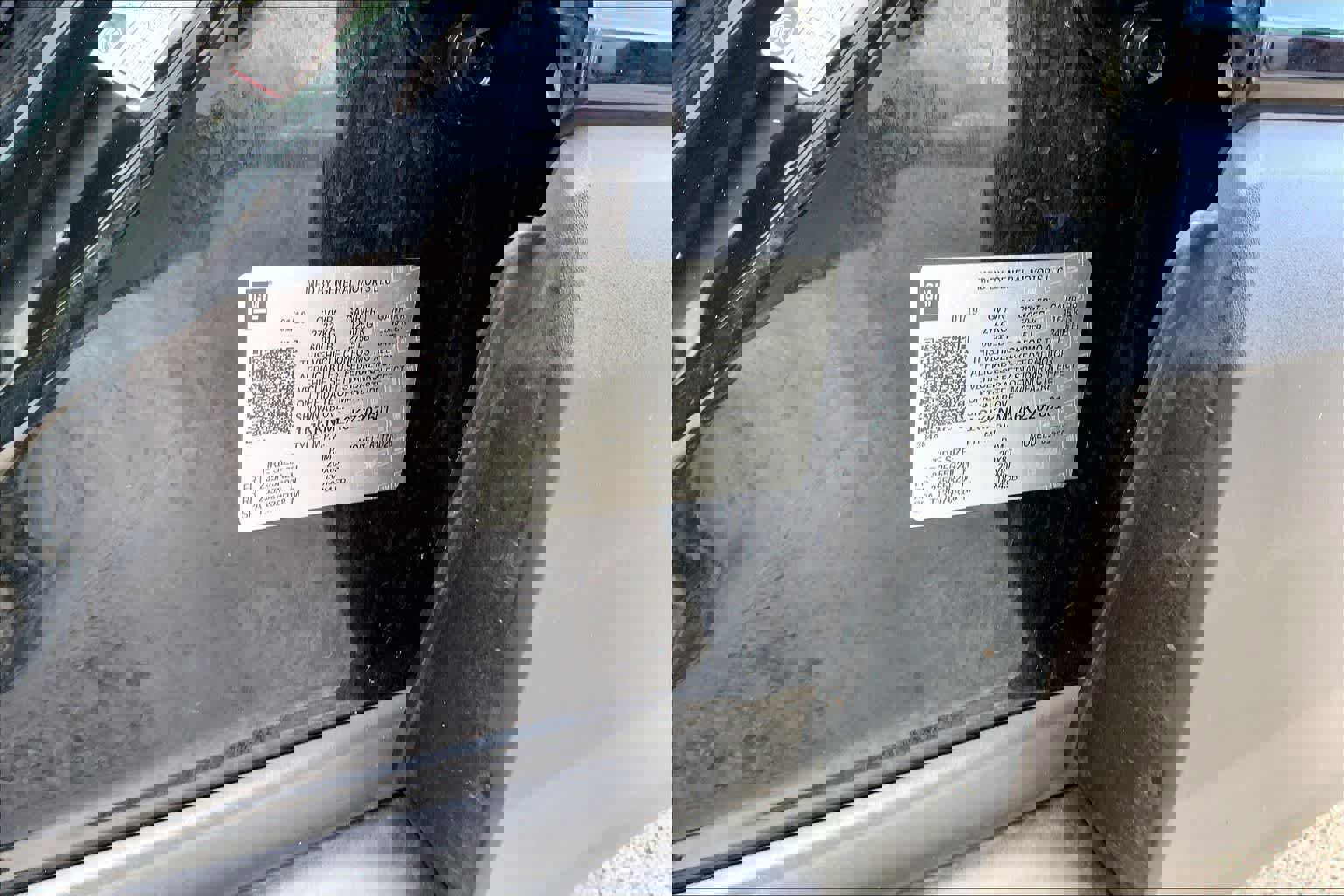 Used 2019 GMC Acadia SLT w/ Black Edition FWD image 21