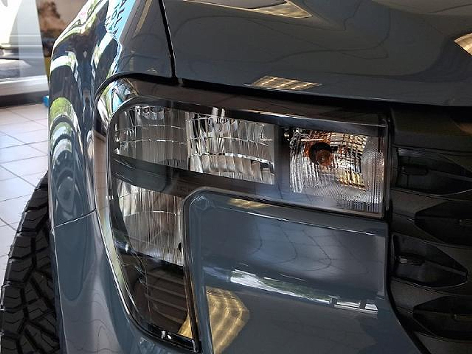 New 2026 Ford Maverick XLT w/ XLT Luxury Package FWD image 6