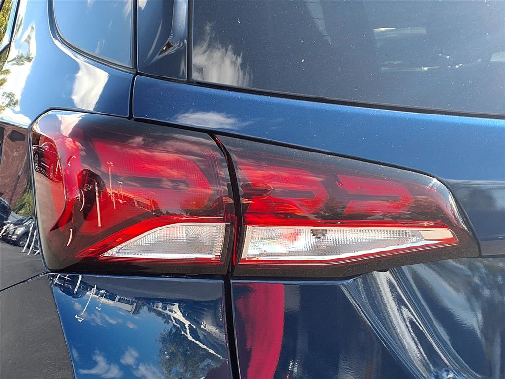 Used 2023 Chevrolet Equinox LT image 24