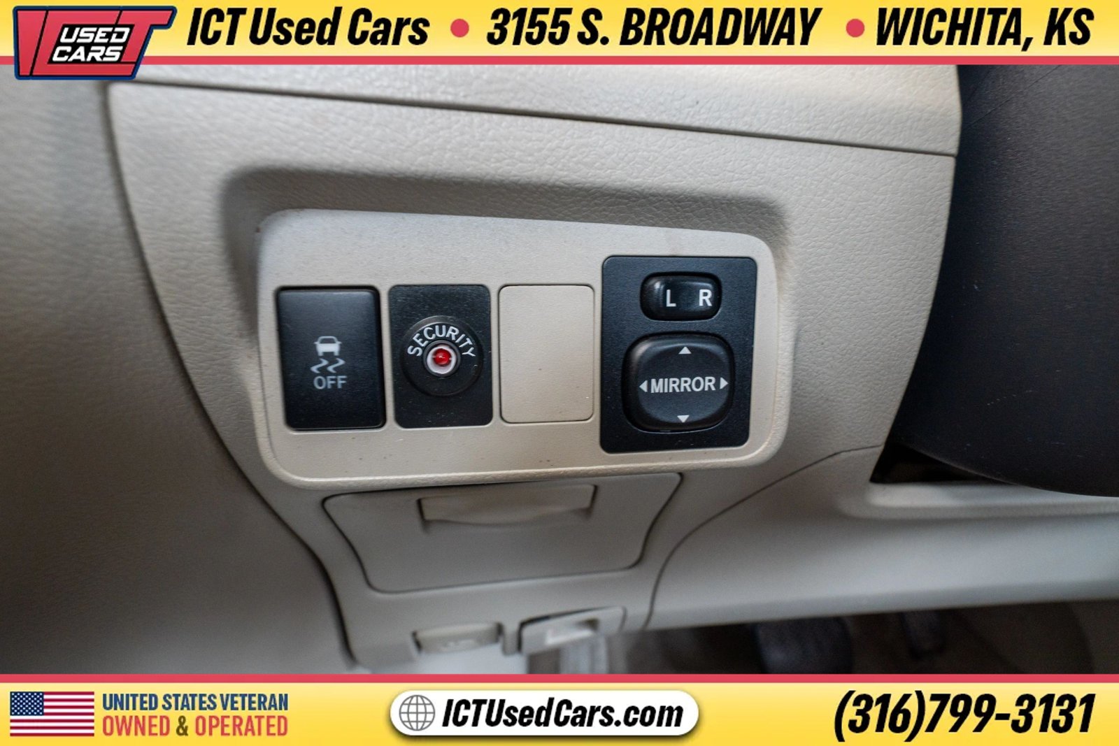 Used 2011 Toyota Corolla LE FWD image 15
