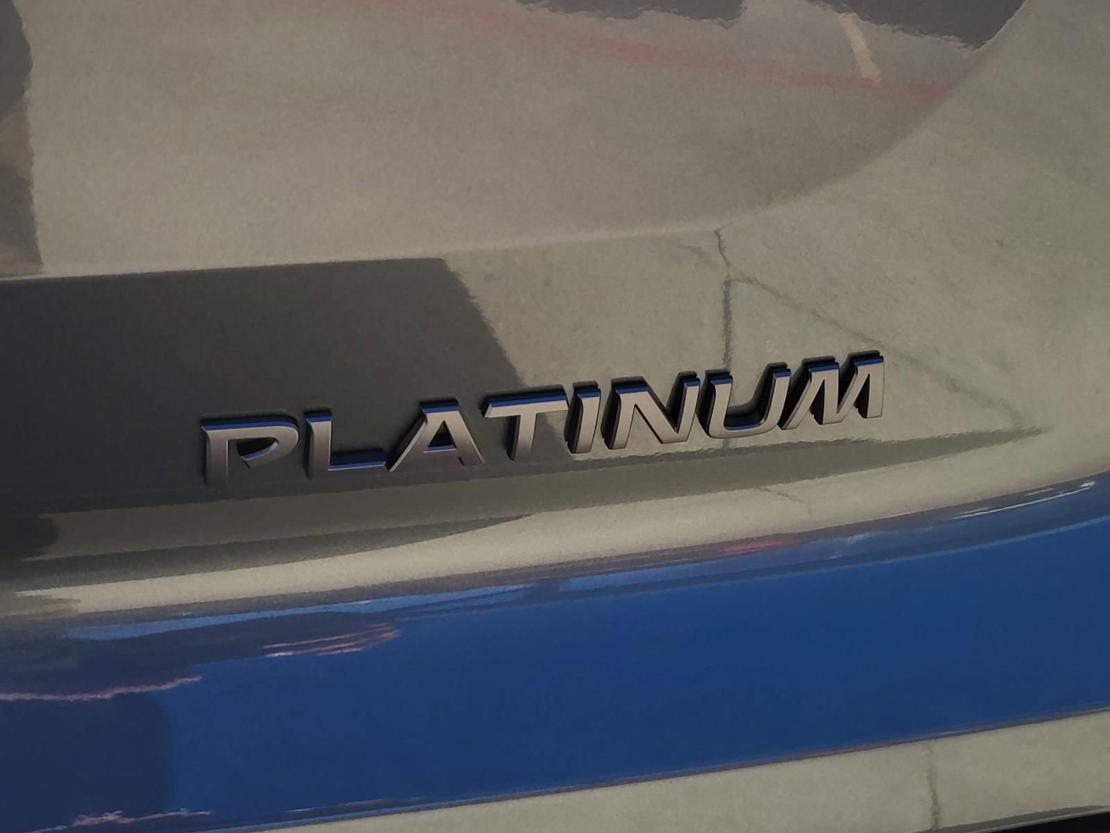 New 2026 Nissan Pathfinder Platinum image 12