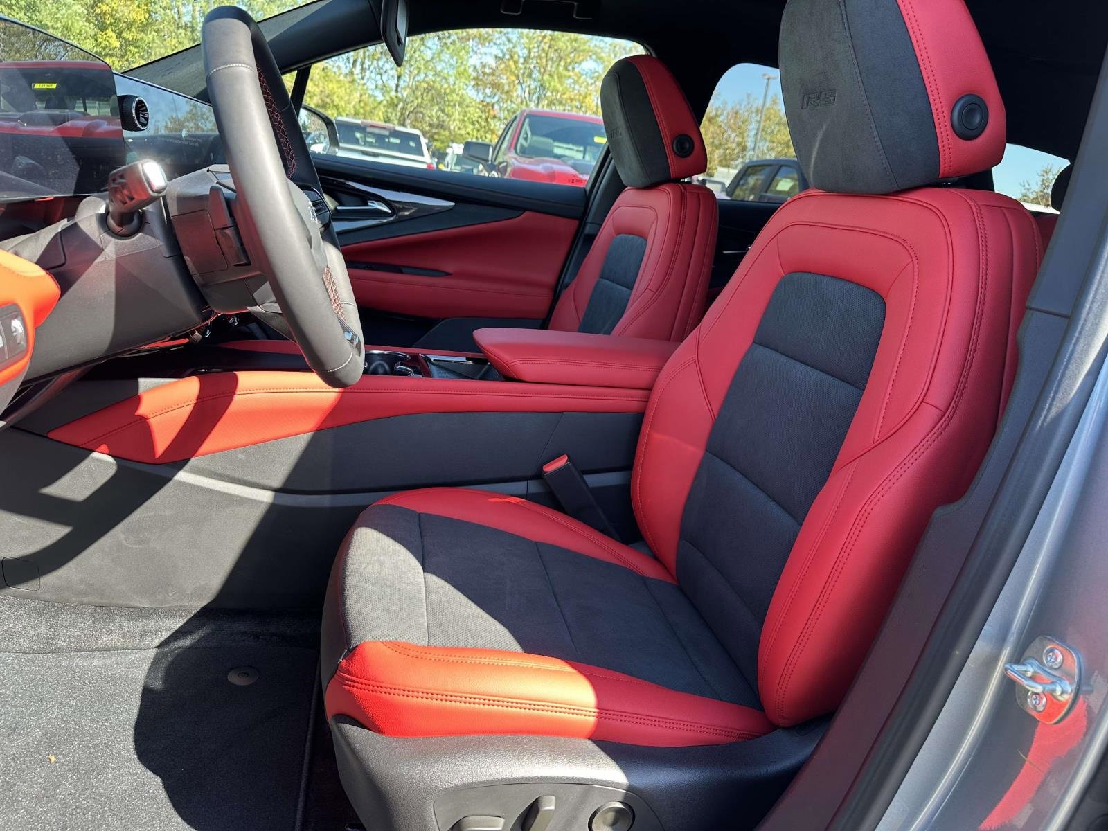 New 2026 Chevrolet Blazer EV RS image 20