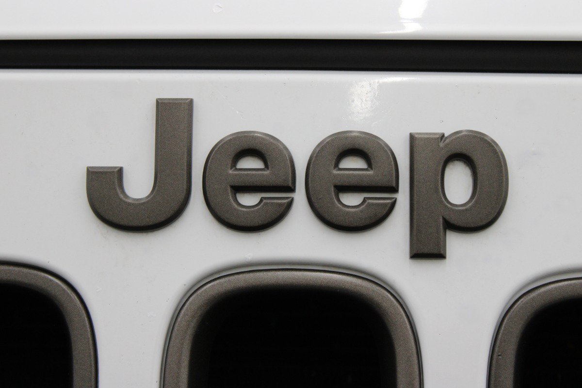 Used 2018 Jeep Wrangler Unlimited Sport AWD/4WD image 26