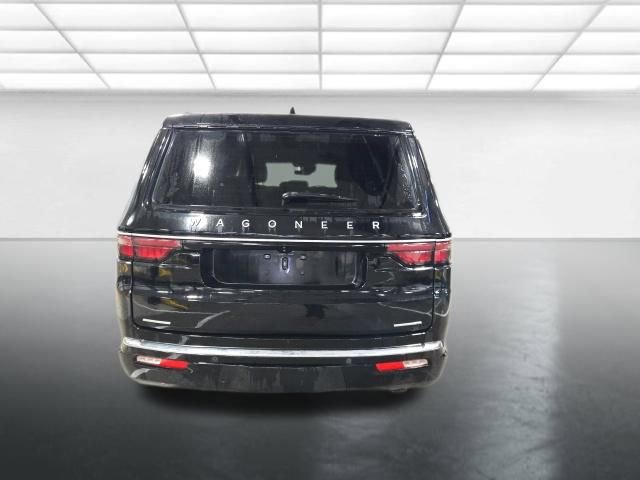 Used 2023 Jeep Wagoneer Series III w/ Preferred Equipment Group image 5
