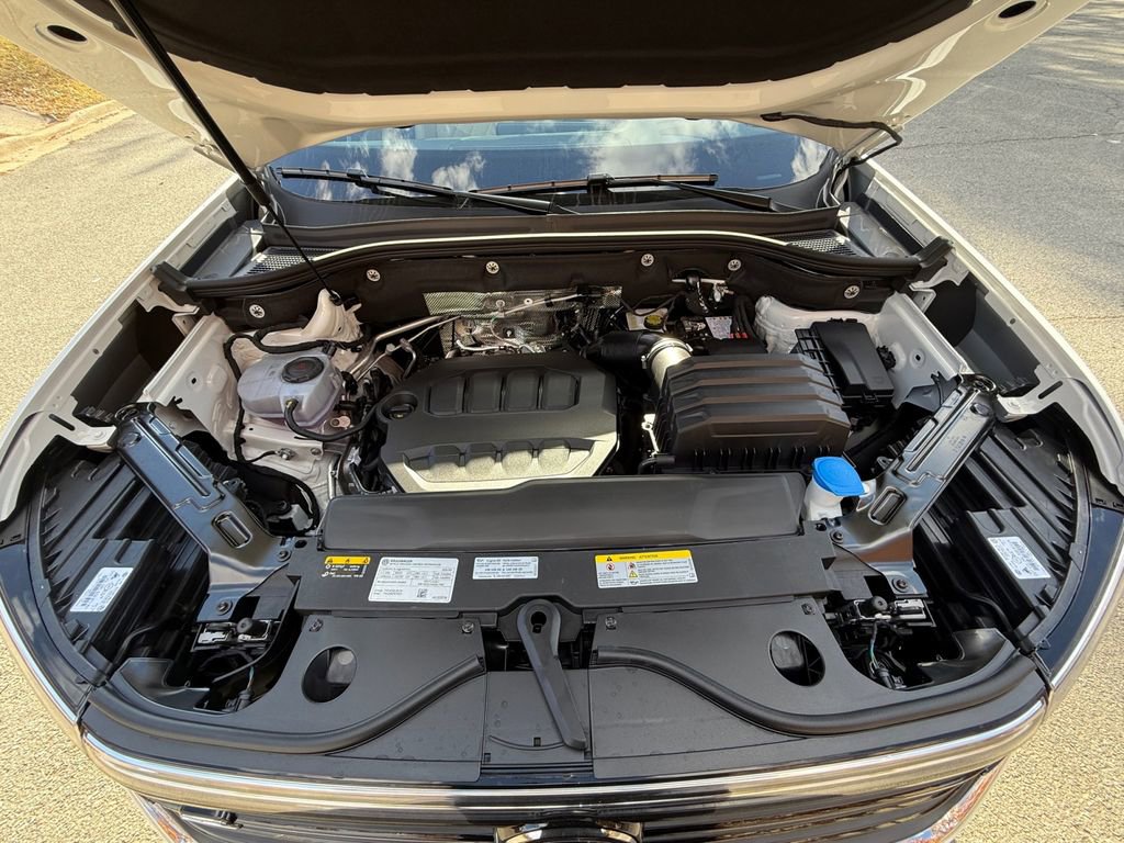 New 2026 Volkswagen Atlas SEL Premium R-Line image 29