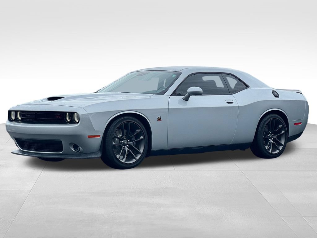 Used 2021 Dodge Challenger R/T Scat Pack RWD image 3