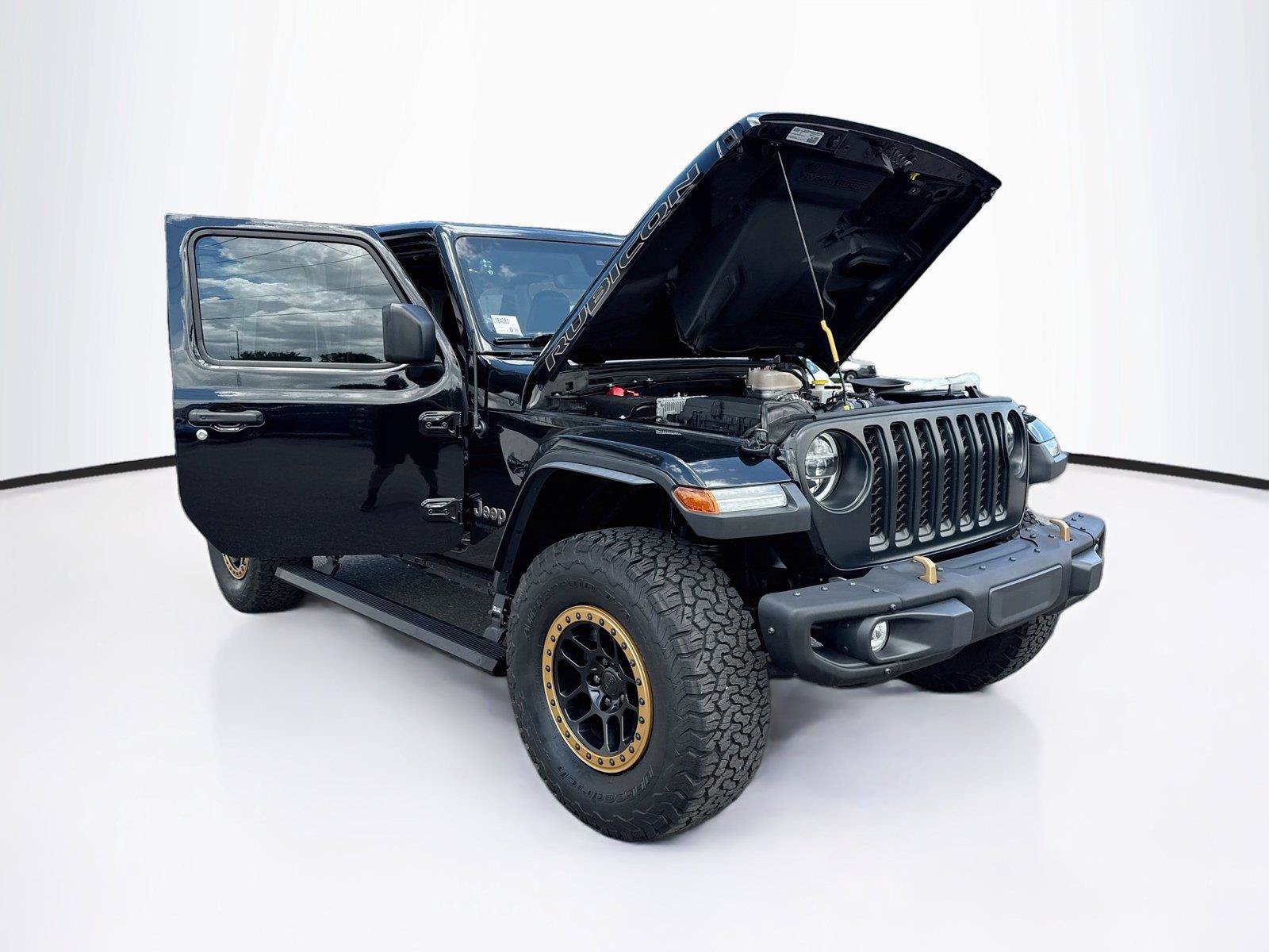 Used 2022 Jeep Wrangler Unlimited Rubicon w/ Xtreme Recon 35" Tire Package AWD/4WD image 42