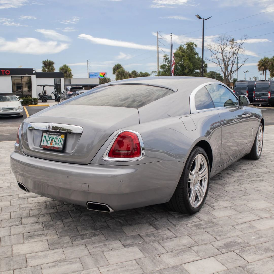Used 2019 Rolls-Royce Wraith RWD image 11