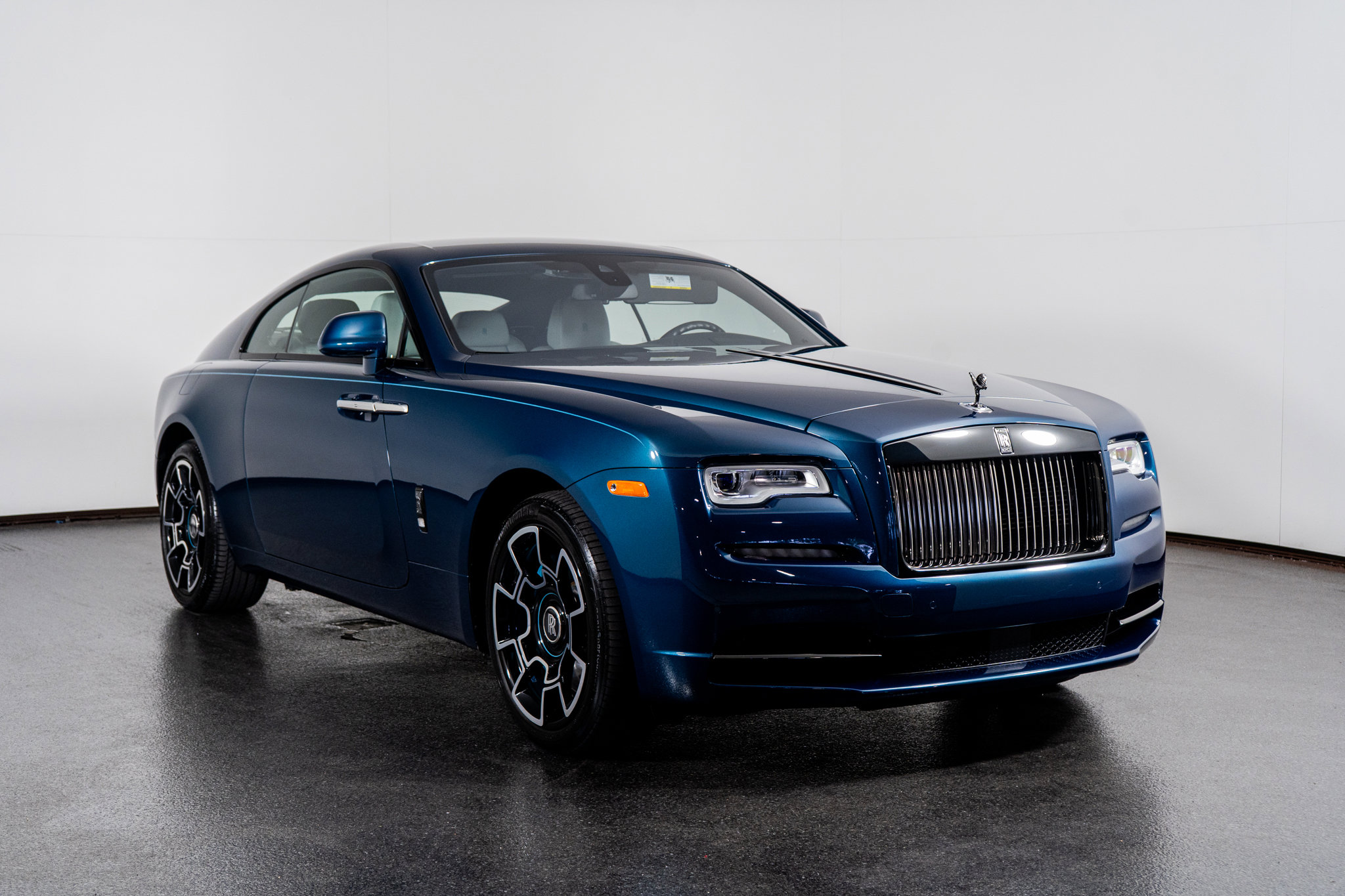 Used 2020 Rolls-Royce Wraith image 4