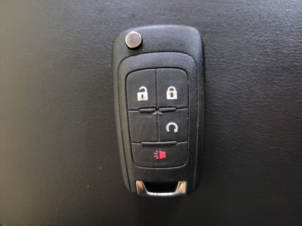 Used 2017 Chevrolet Equinox LT w/ Convenience Package image 32