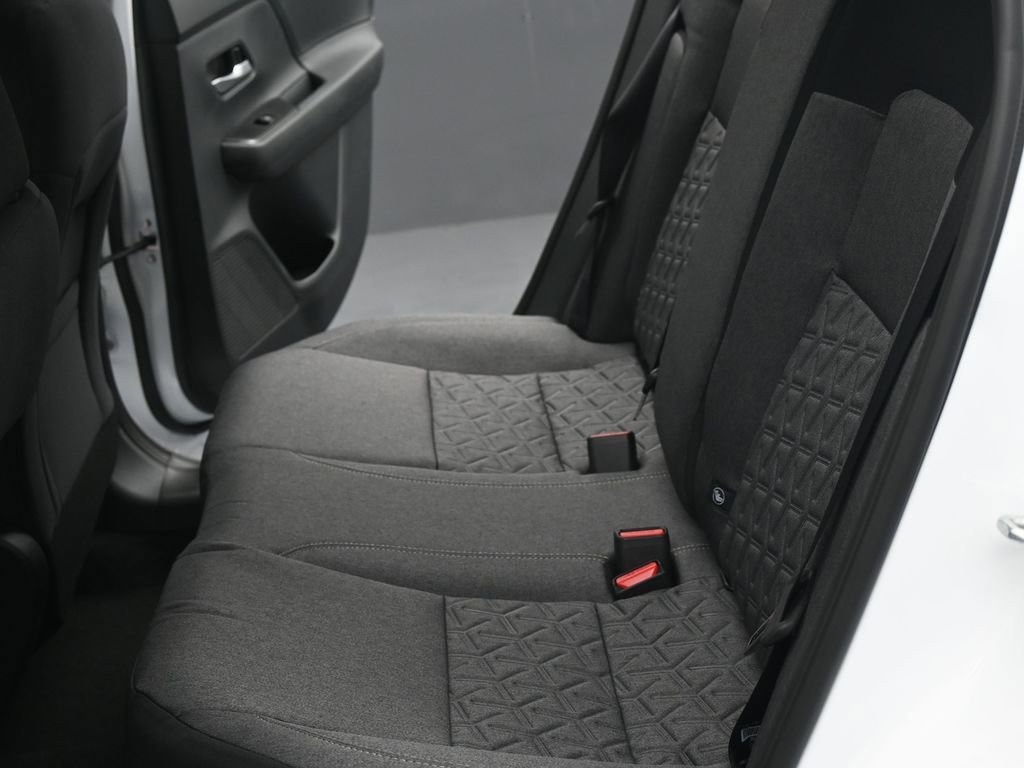 New 2026 Nissan Kicks SV w/ Cold Weather Package AWD/4WD image 6