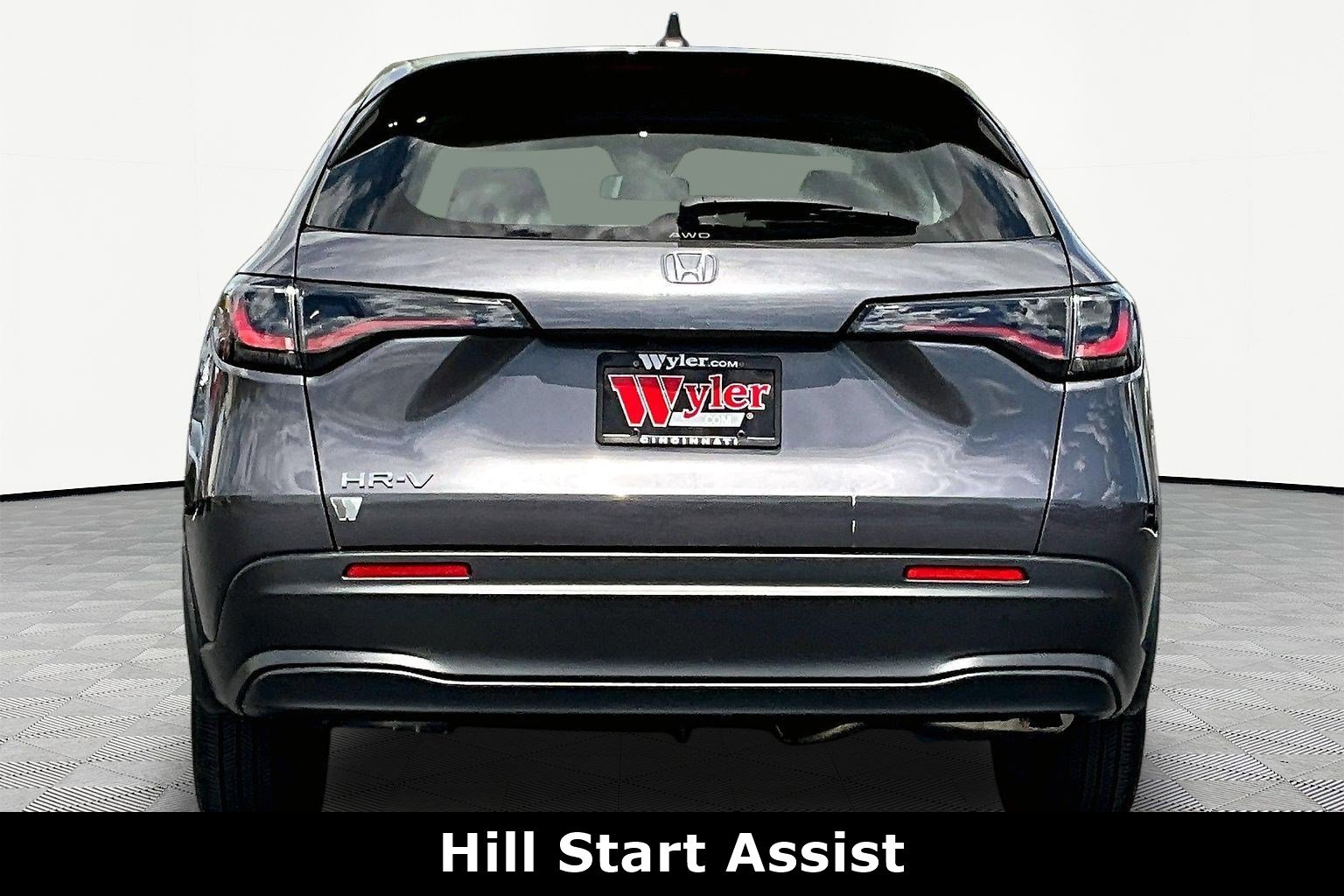 Used 2024 Honda HR-V LX image 5