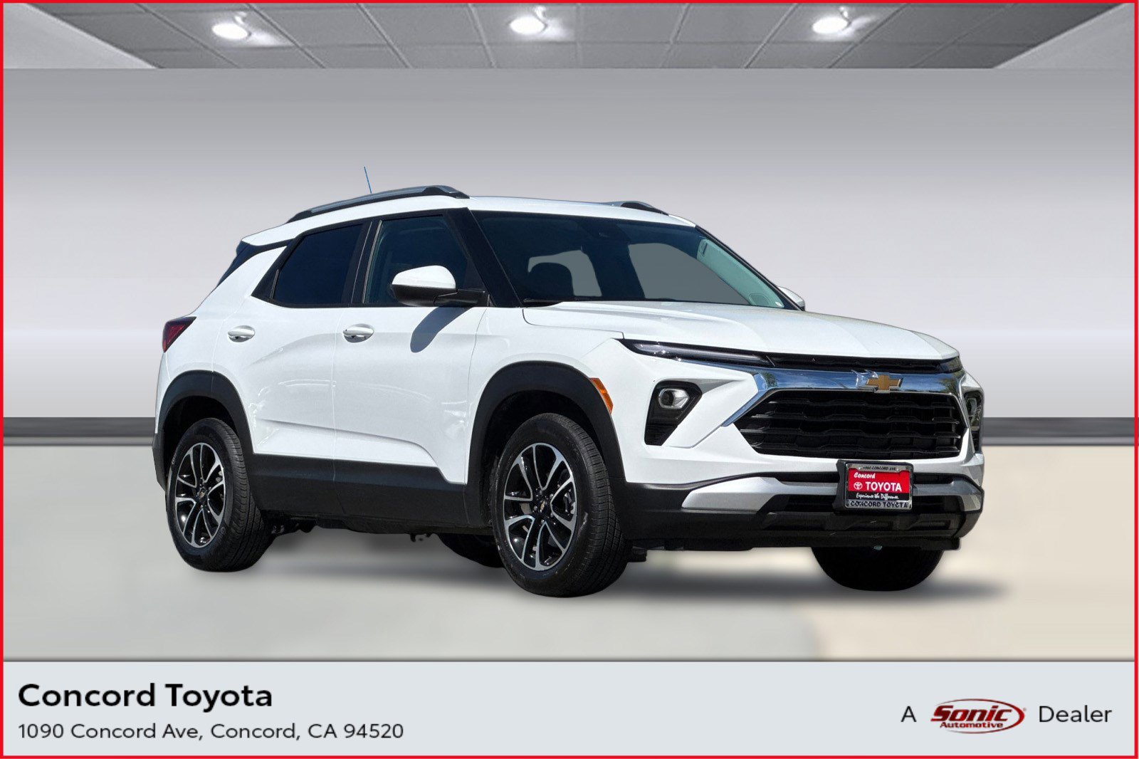 Used 2025 Chevrolet TrailBlazer LT image 1