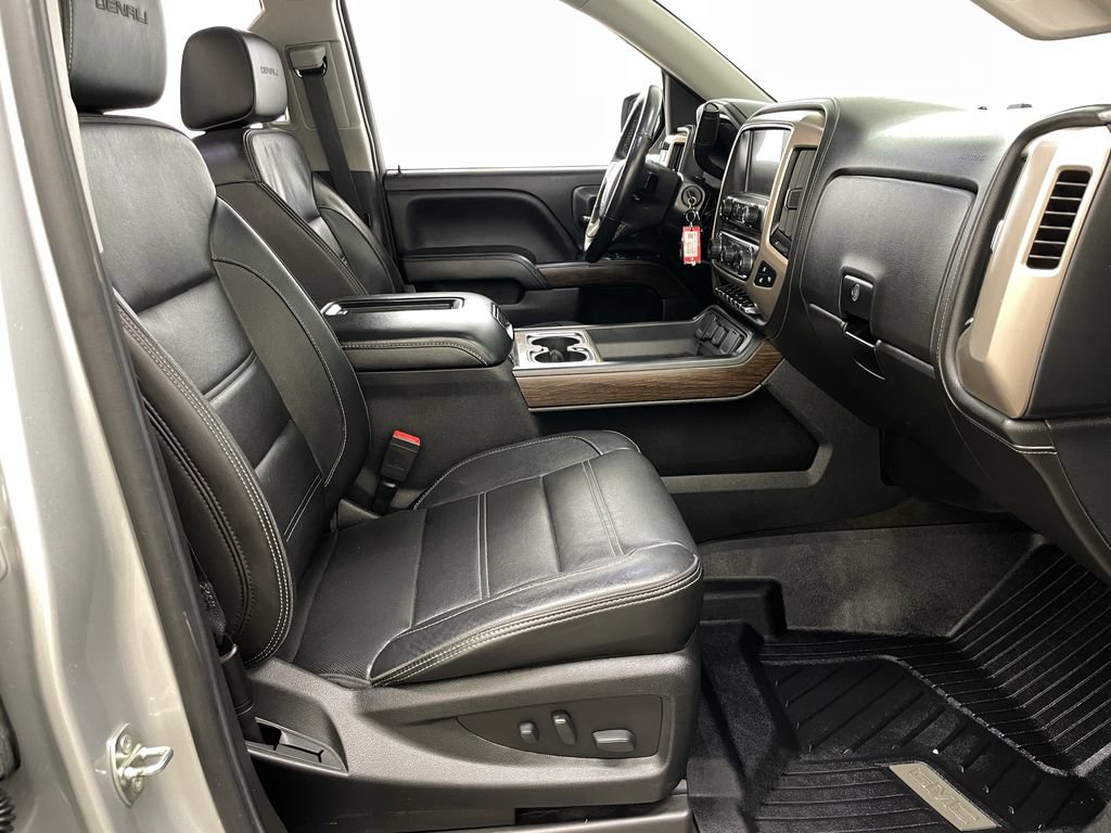 Certified 2018 GMC Sierra 1500 Denali w/ Denali Ultimate Package AWD/4WD image 41