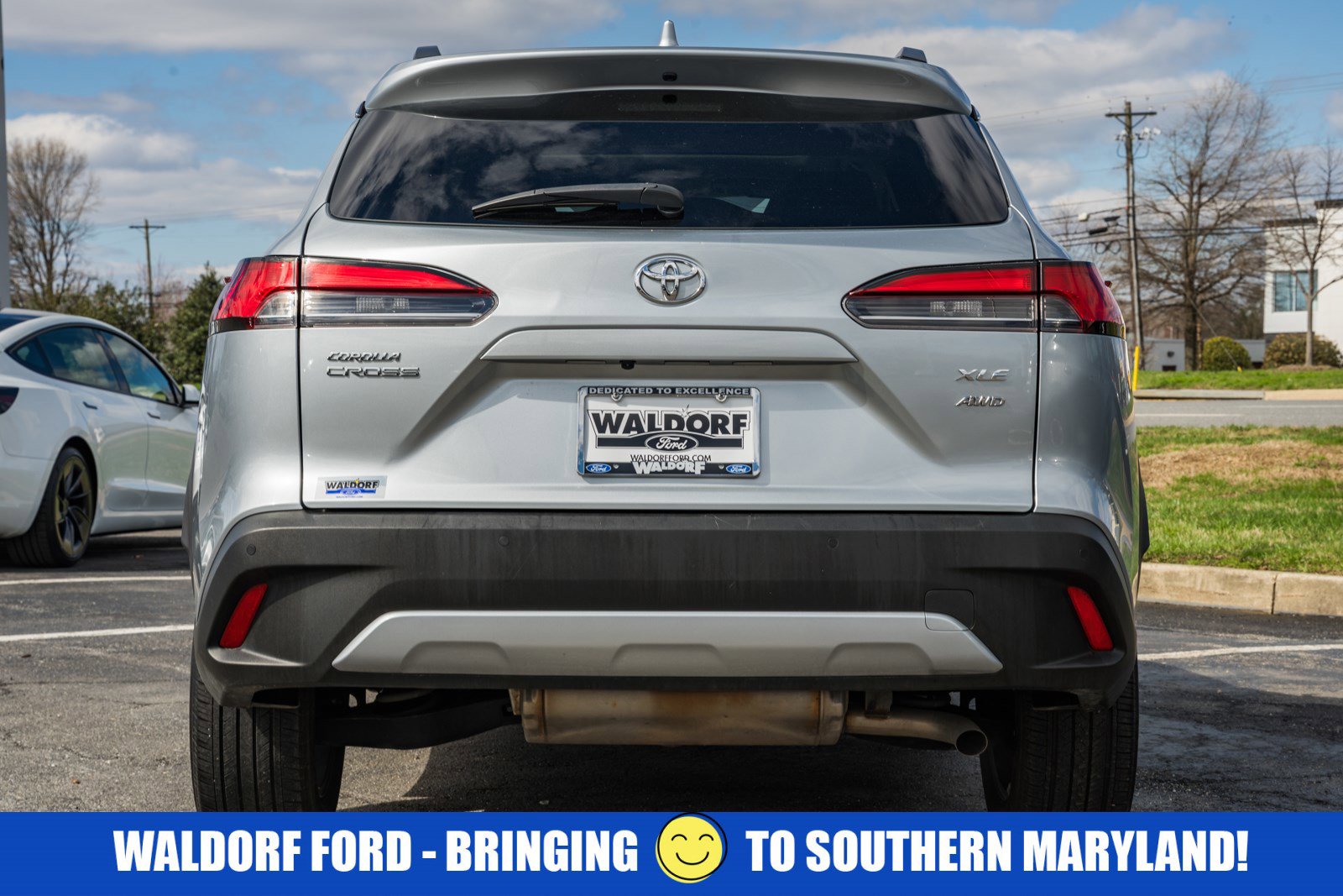 Used 2023 Toyota Corolla Cross XLE w/ Convenience Package image 6