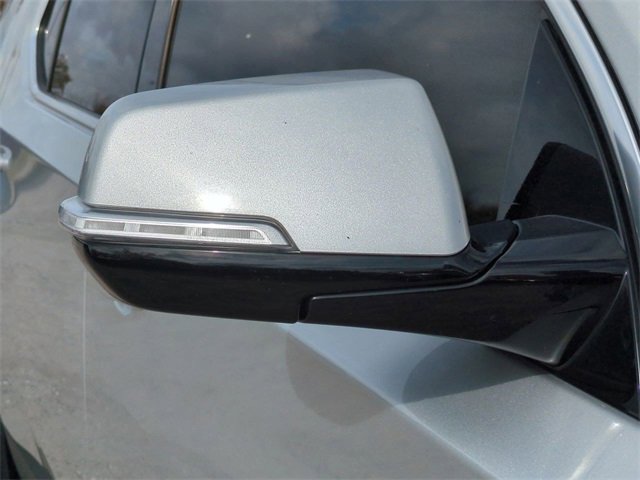 Used 2018 Chevrolet Traverse LT image 12