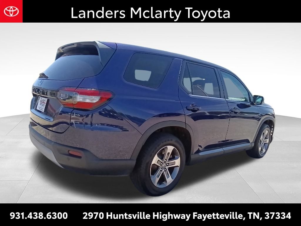 Used 2025 Honda Pilot EX-L image 3