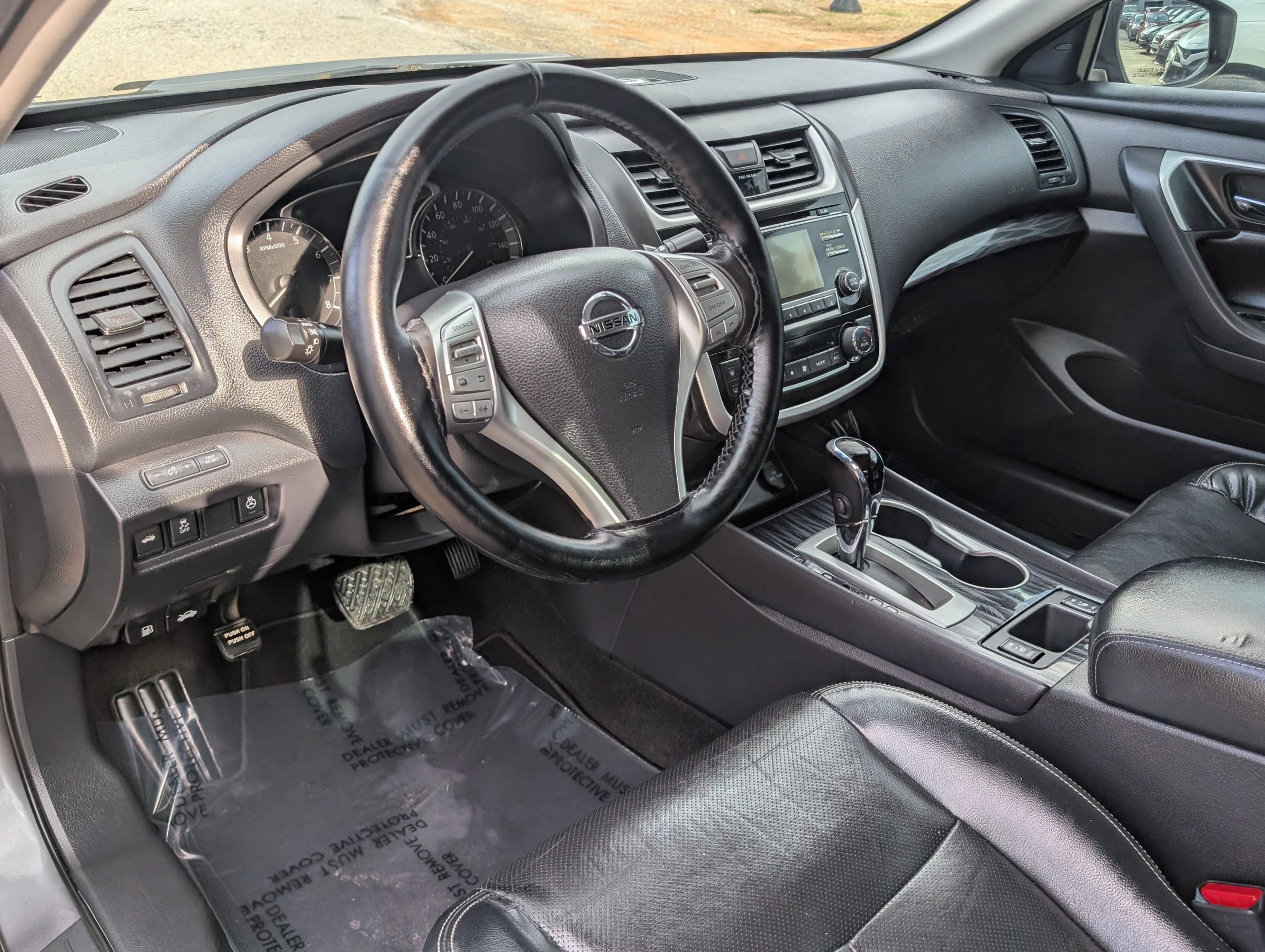 Used 2018 Nissan Altima 2.5 SL FWD image 12