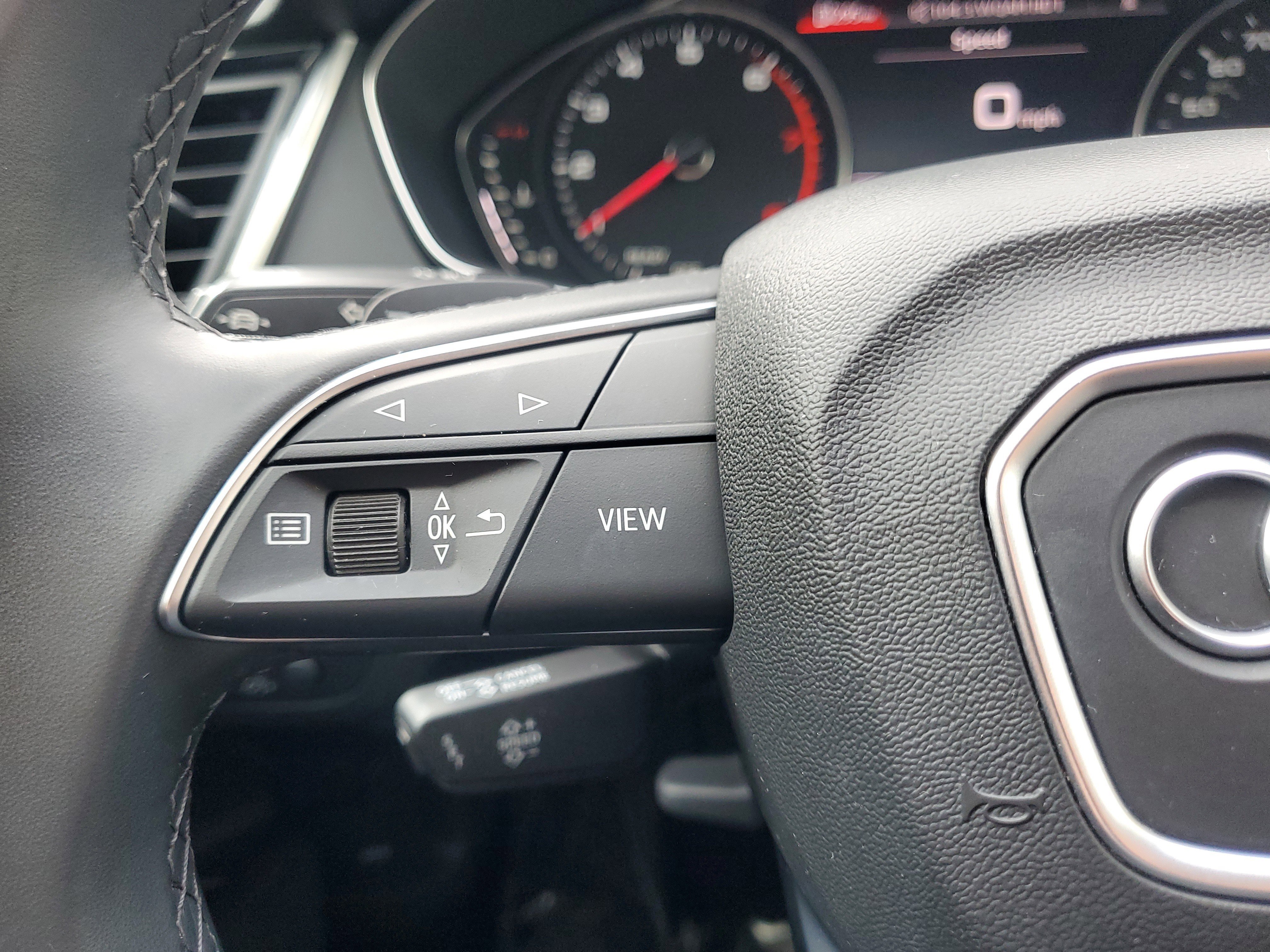 Used 2021 Audi Q5 Premium image 20