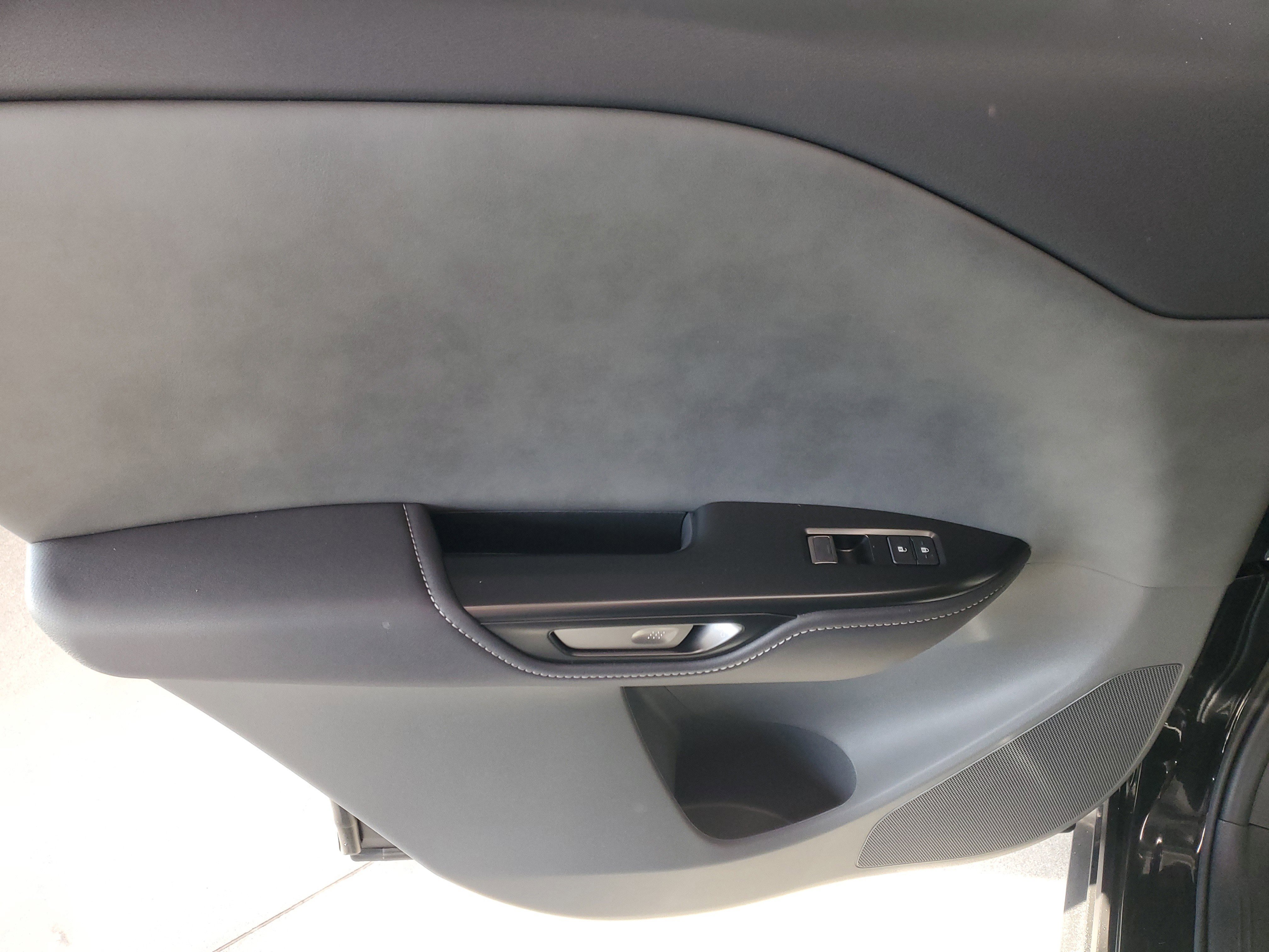 Used 2024 Lexus RZ 450e Premium image 11