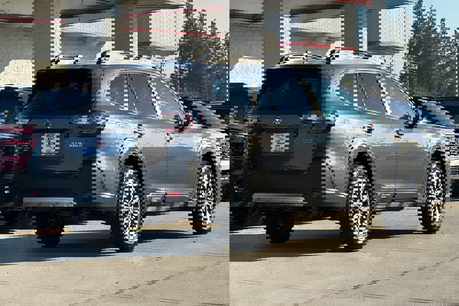 Certified 2025 Subaru Outback Limited w/ Popular Package #2 image 3