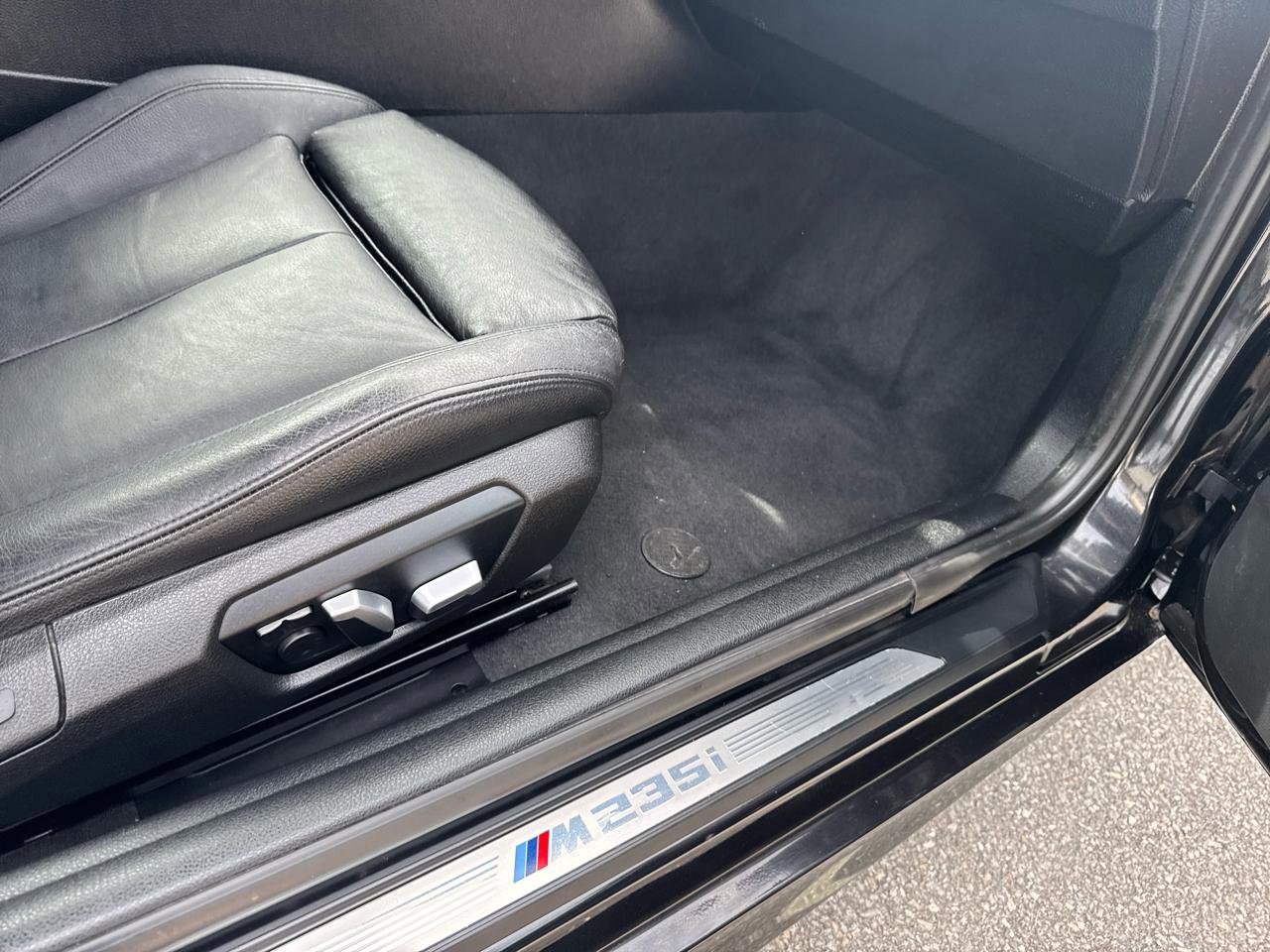 Used 2016 BMW M235i xDrive Convertible image 35