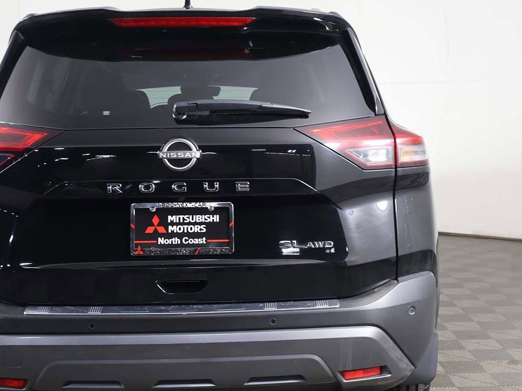 Used 2023 Nissan Rogue SL w/ SL Premium Package AWD/4WD image 17