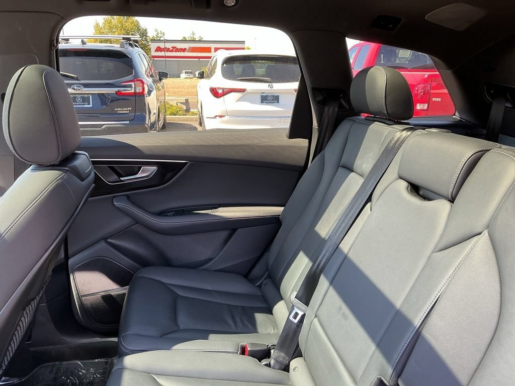 Used 2025 Audi Q7 3.0T Premium Plus AWD/4WD image 27