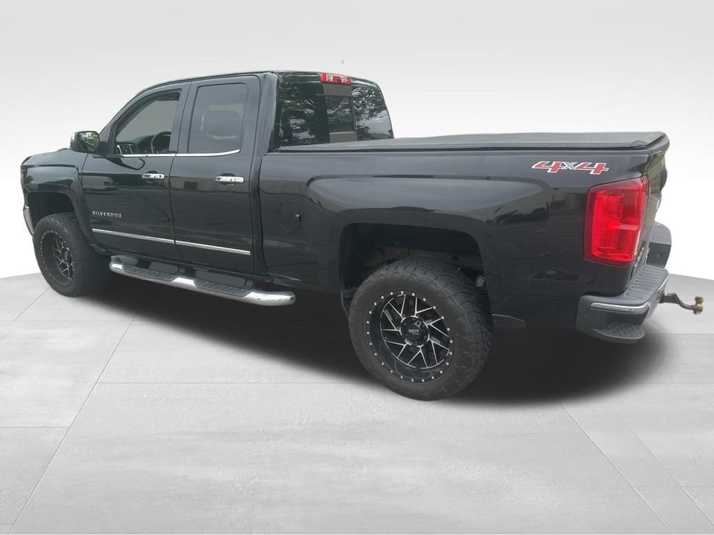 Used 2016 Chevrolet Silverado 1500 LTZ w/ Sport Package AWD/4WD image 14