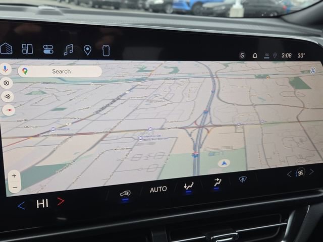 New 2026 Chevrolet Equinox EV LT image 3