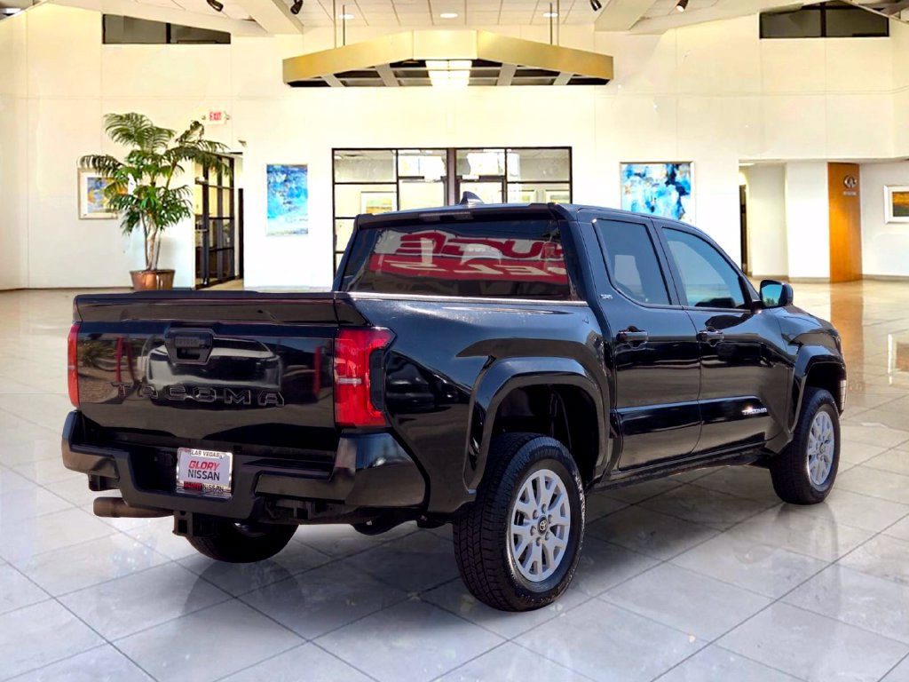 Used 2024 Toyota Tacoma SR5 RWD image 5