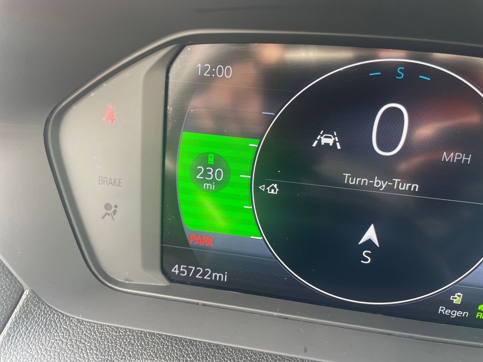 Used 2023 Chevrolet Bolt LT w/ Driver Confidence Package FWD image 17
