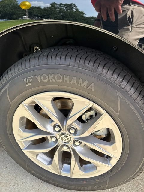 Used 2026 Toyota Sienna XLE FWD image 20