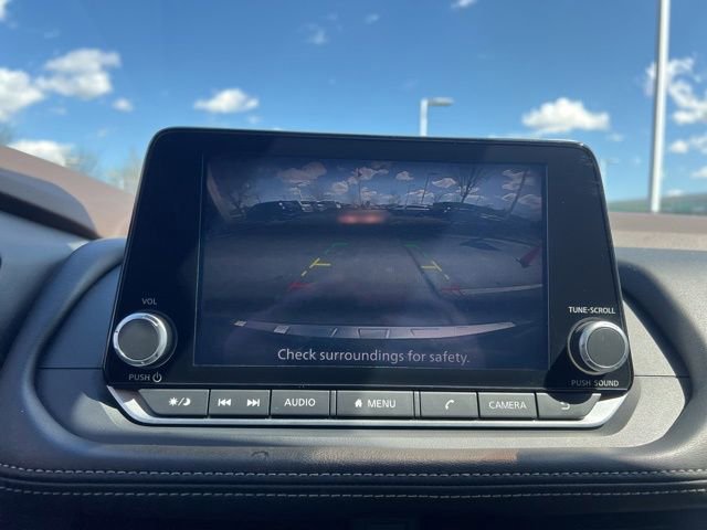 Used 2023 Nissan Rogue SV AWD/4WD image 19