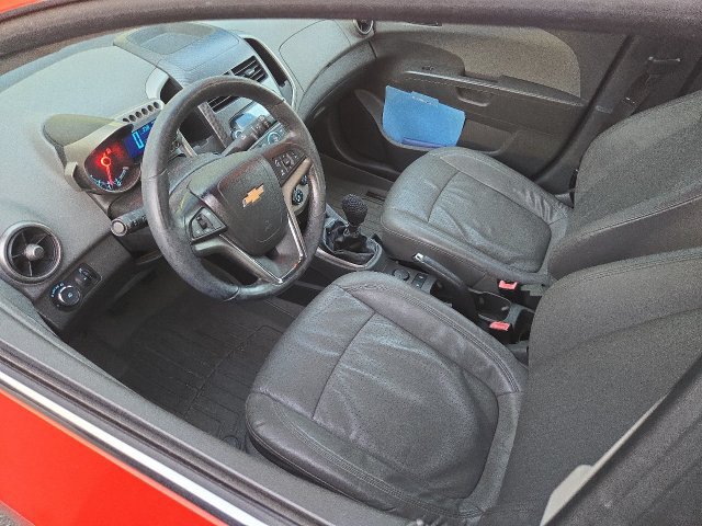 Used 2012 Chevrolet Sonic LTZ FWD image 3