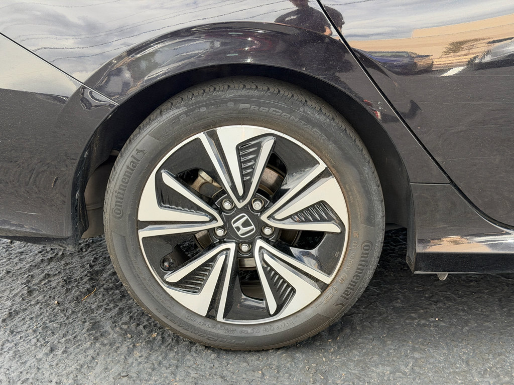 Used 2018 Honda Civic EX-T image 4