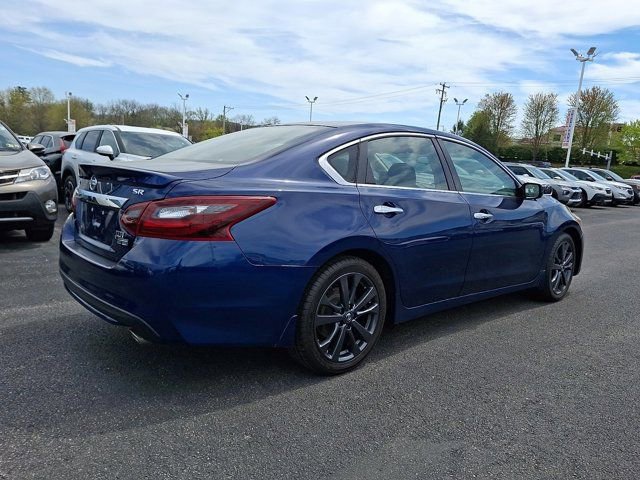 Used 2017 Nissan Altima 2.5 SR FWD image 8