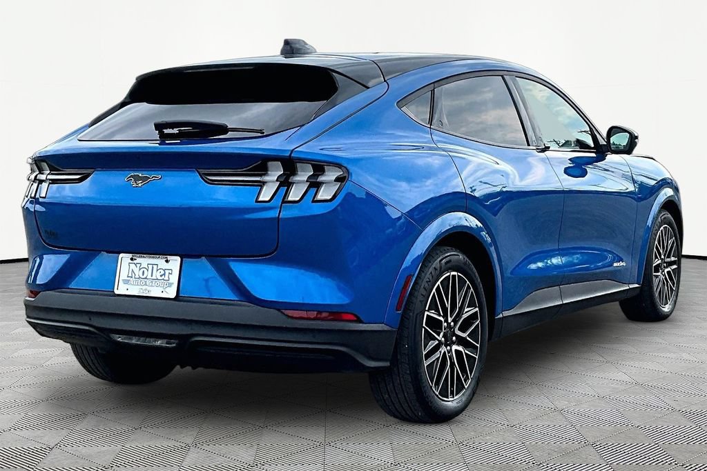 Used 2025 Ford Mustang Mach-E Premium AWD/4WD image 2