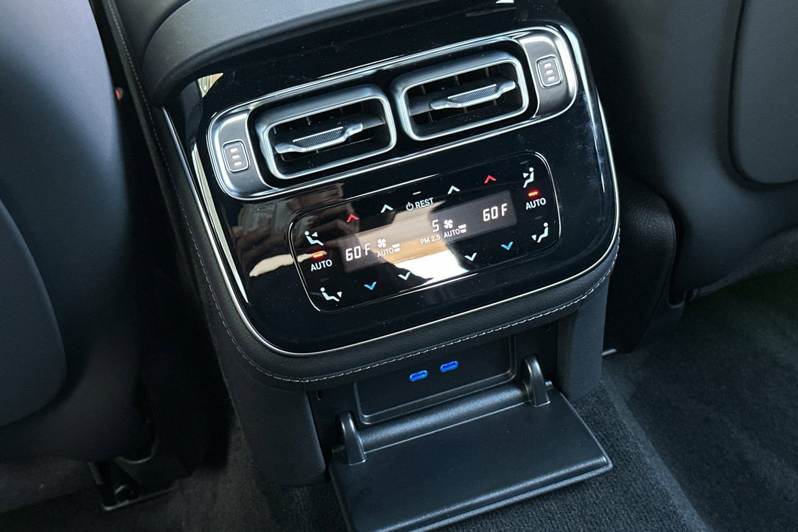 New 2026 Mercedes-Benz S 580 4MATIC Sedan image 23