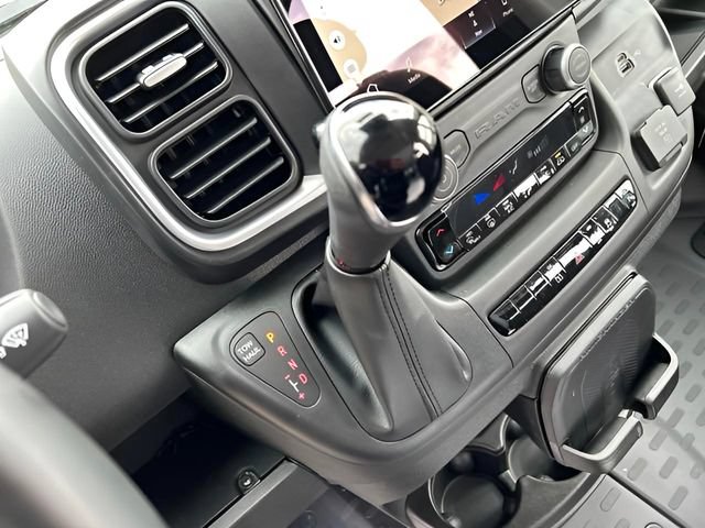 New 2024 RAM ProMaster 3500 w/ Leather Interior Group FWD image 23