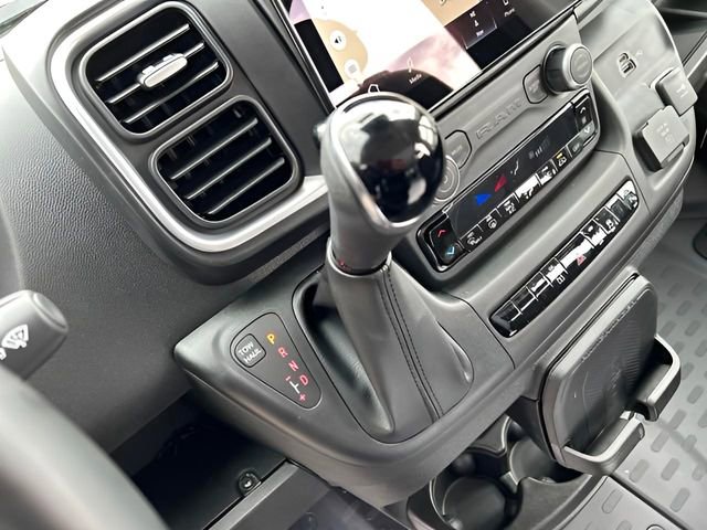 New 2024 RAM ProMaster 3500 w/ Leather Interior Group image 23