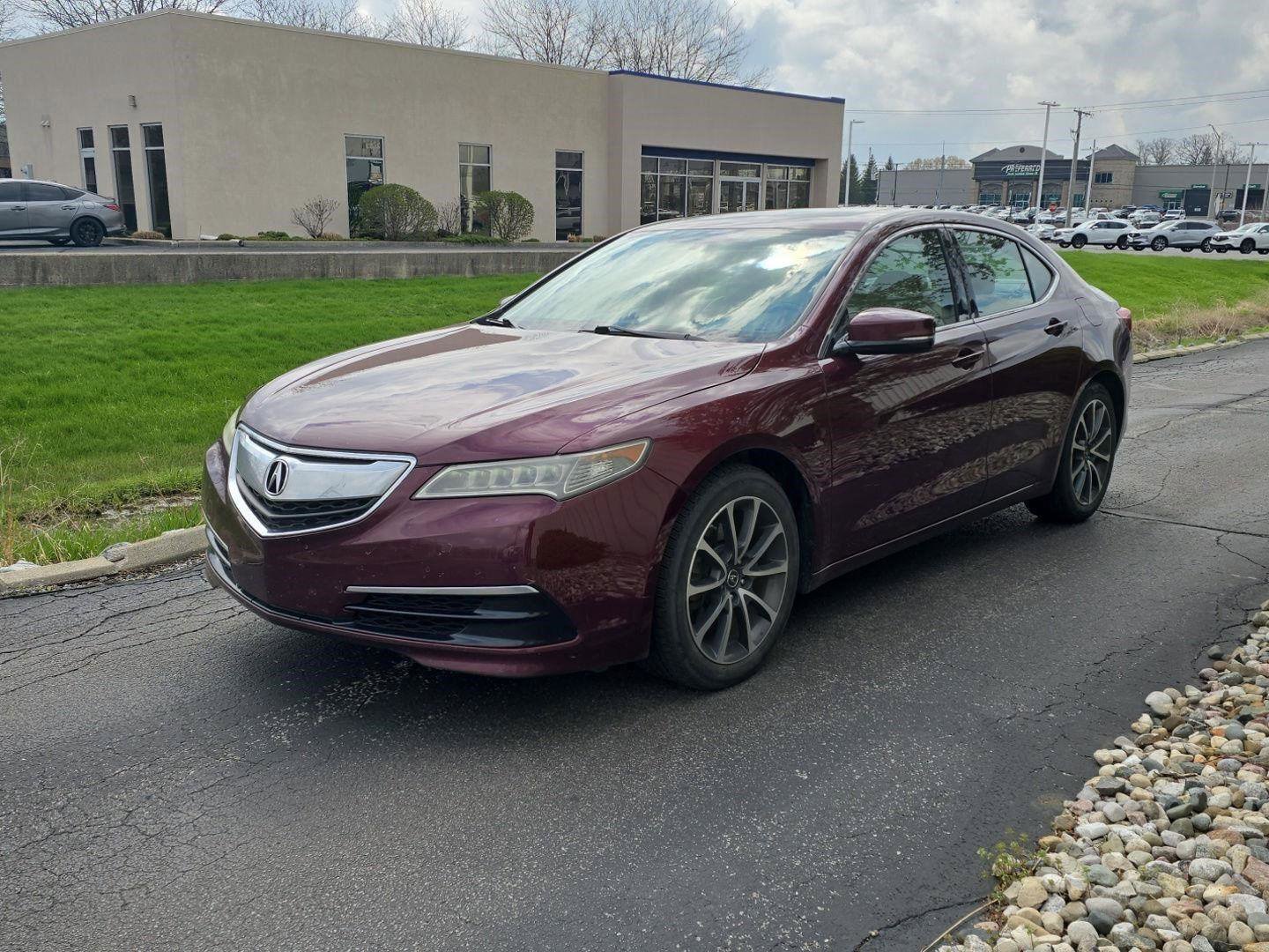 Used 2015 Acura TLX V6 image 3