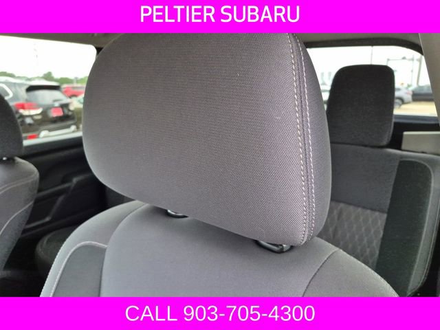 Used 2023 Nissan Titan S RWD image 17