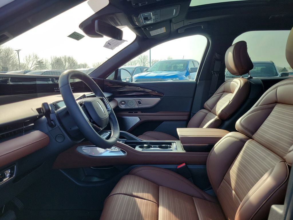 New 2026 Lincoln Nautilus Reserve image 16