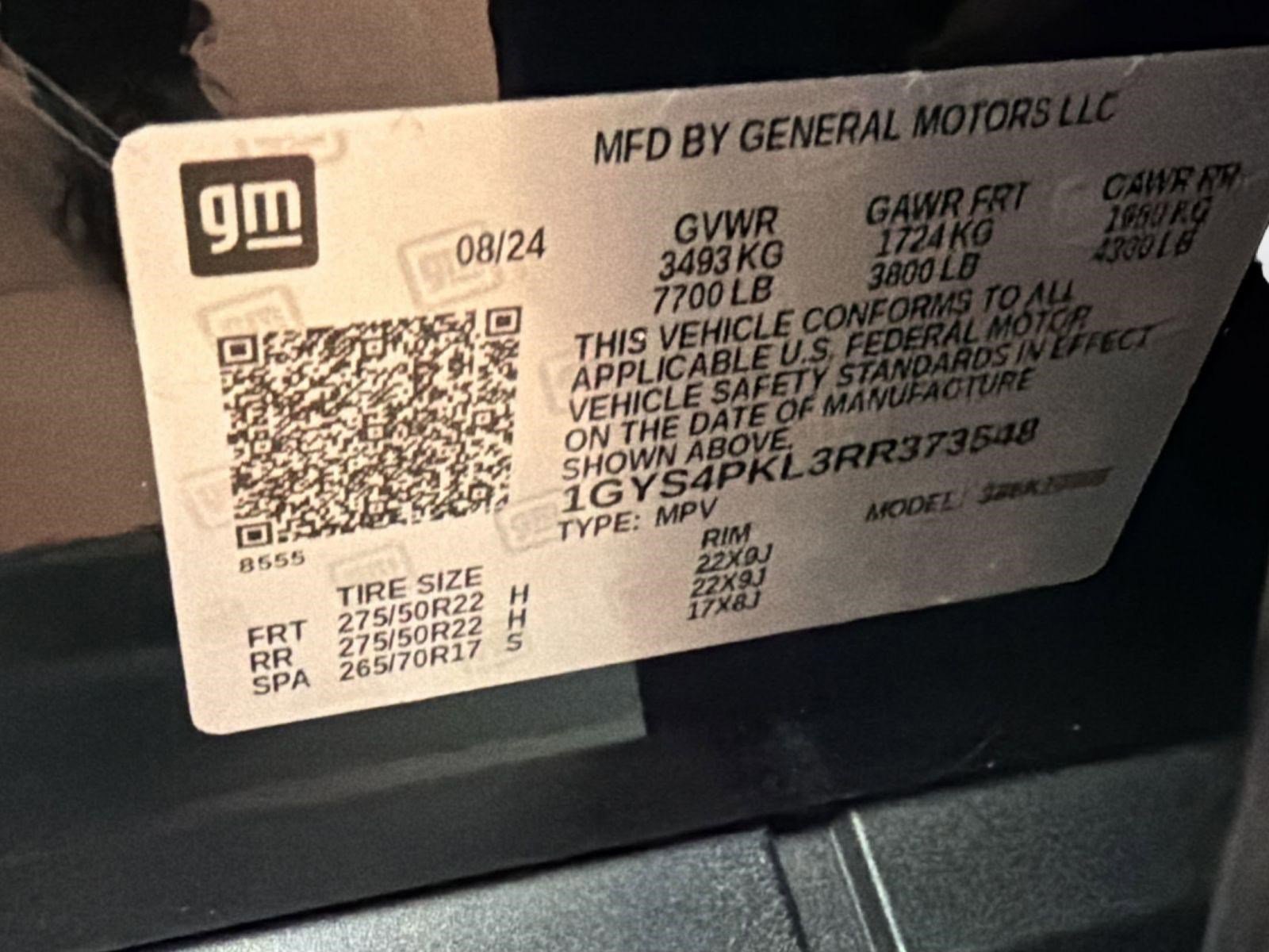 Used 2024 Cadillac Escalade ESV Sport w/ LPO, ONYX Package image 16